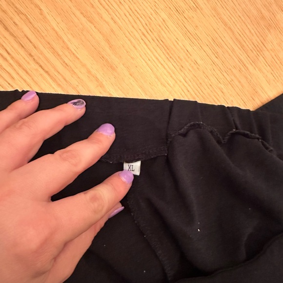 Dress pants - Picture 2 of 2